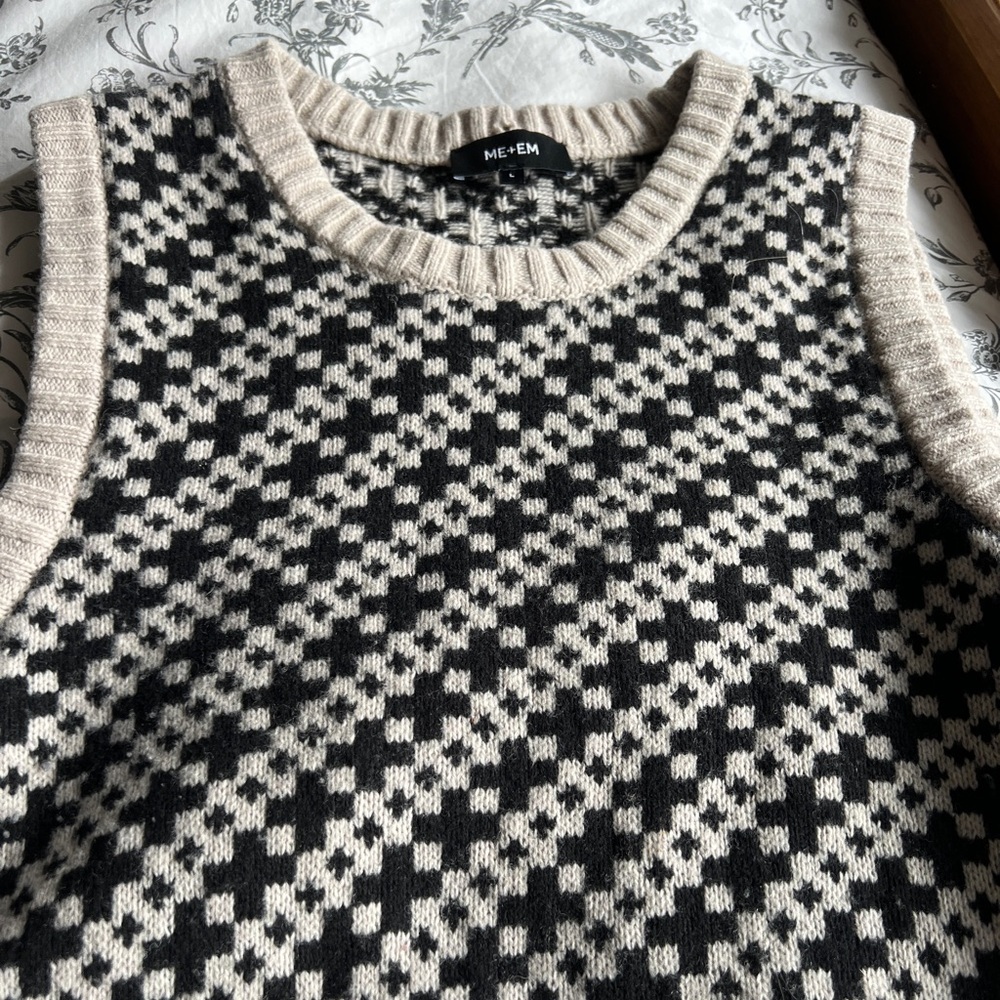 Me+Em Sweater Vest with detachable turtle neck. Size Large. - Picture 3 of 8